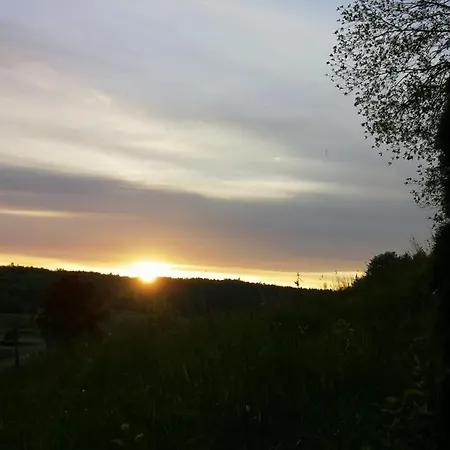 Dom Nad Jeziorem Radunskim W Chmielnie! Ferienhaus