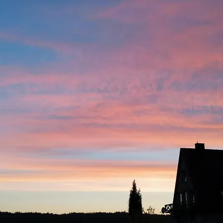Ferienhaus Dom Nad Jeziorem Radunskim W Chmielnie! Chmielno