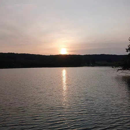 Dom Nad Jeziorem Radunskim W Chmielnie! Ferienhaus